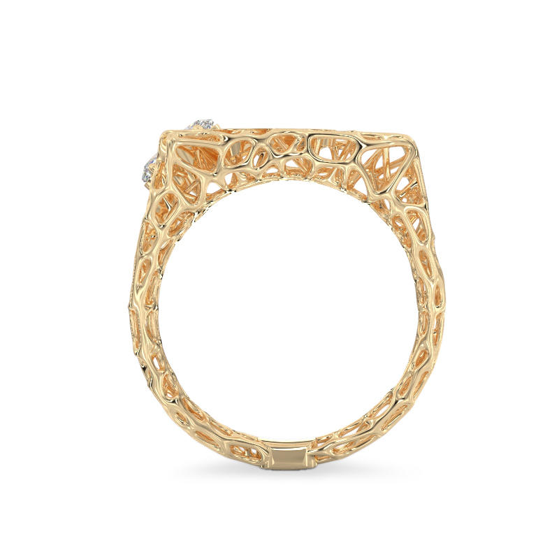 Seashell With Stone Yellow Gold Ring 3