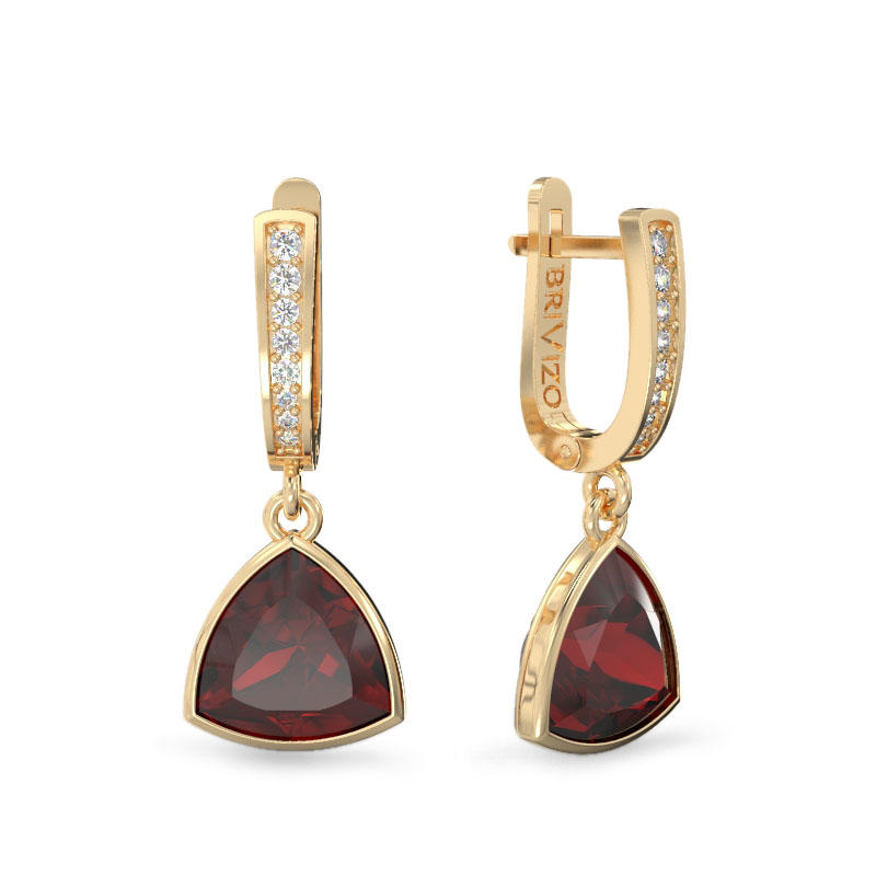 Yellow Gold Elegant Earrings with Trillion Garnet